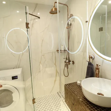 The Oasis - Sunlight Avenue